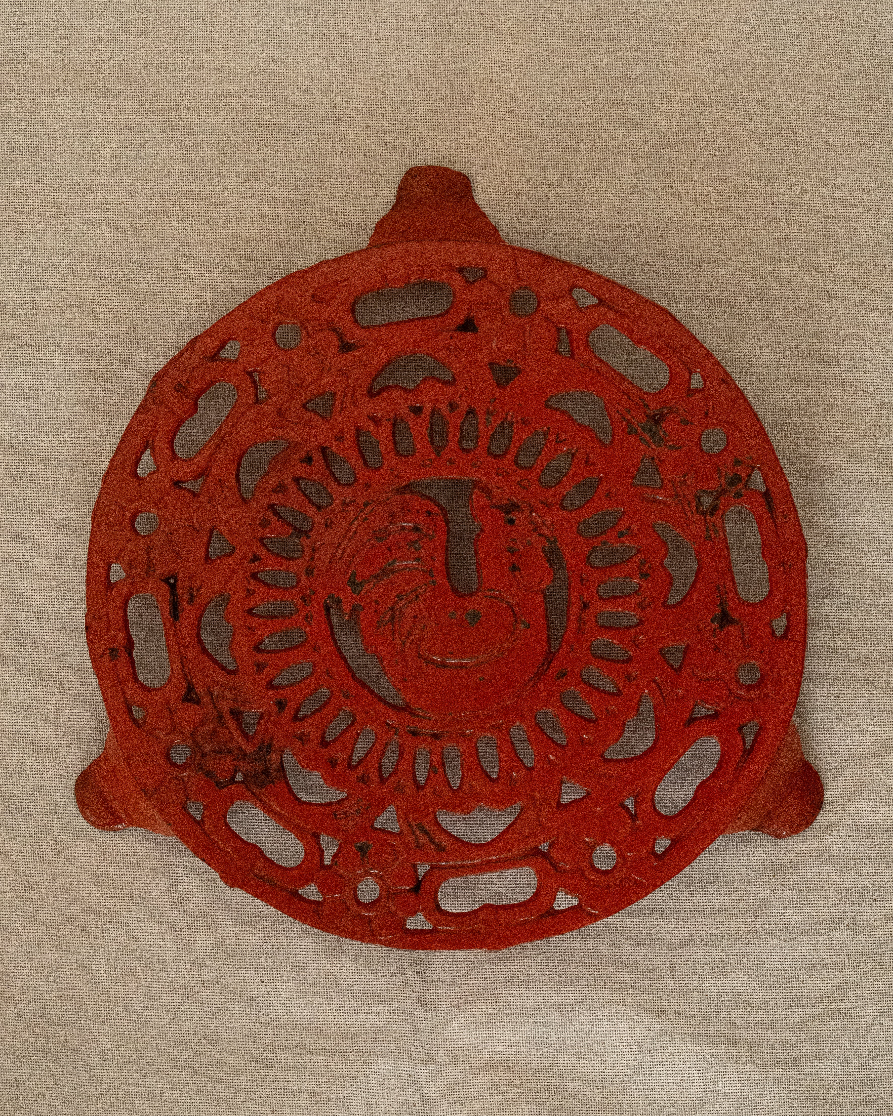 Cast iron red rooster trivet