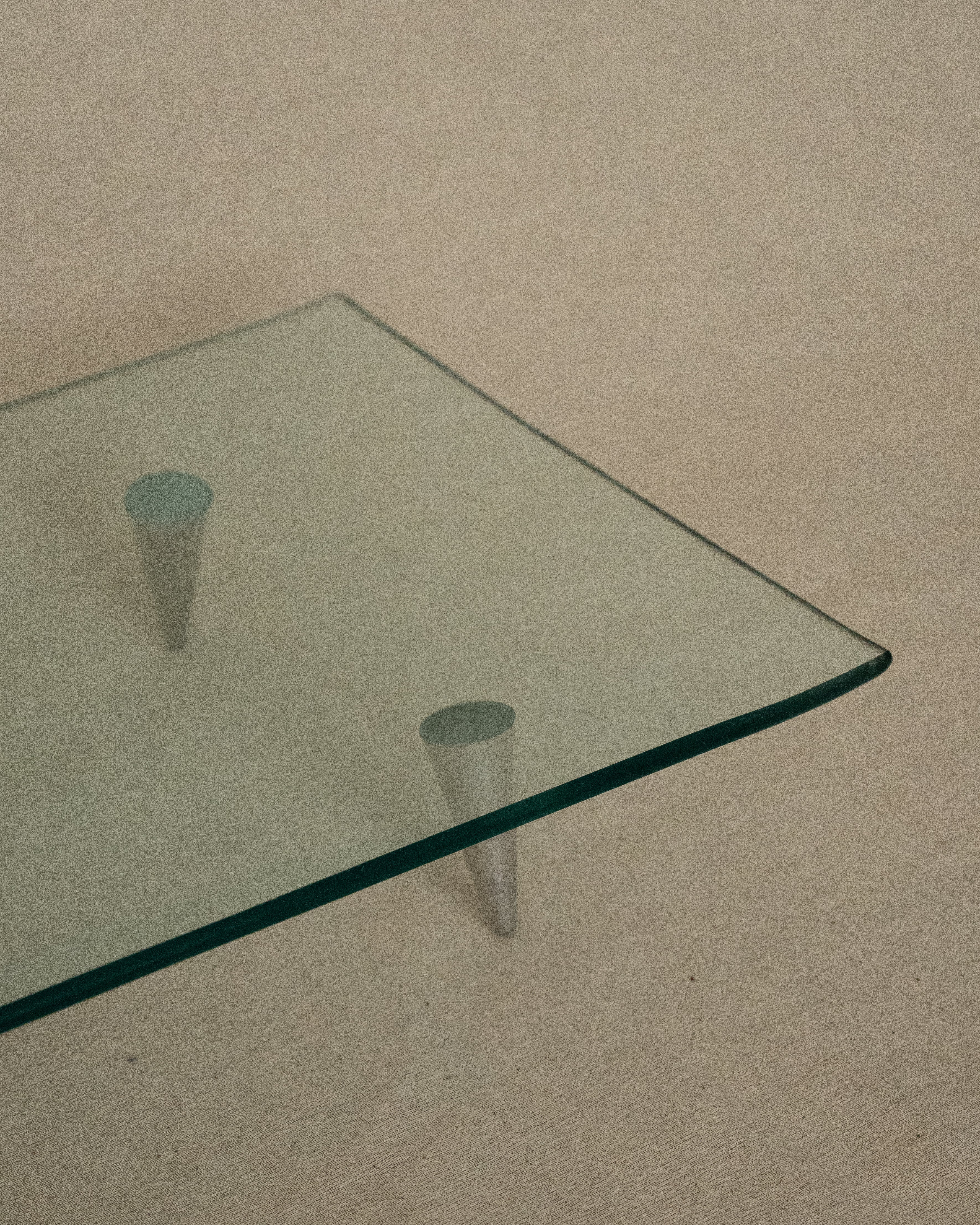 Rectangle atomic feet glass dish