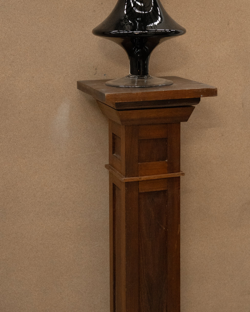 Wooden pedestal/plinth