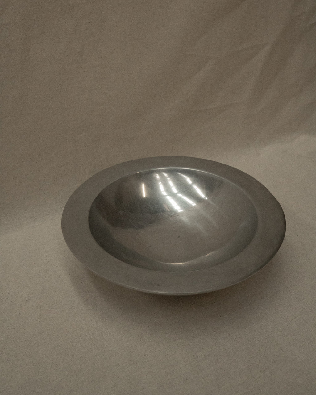 Aluminum bowl
