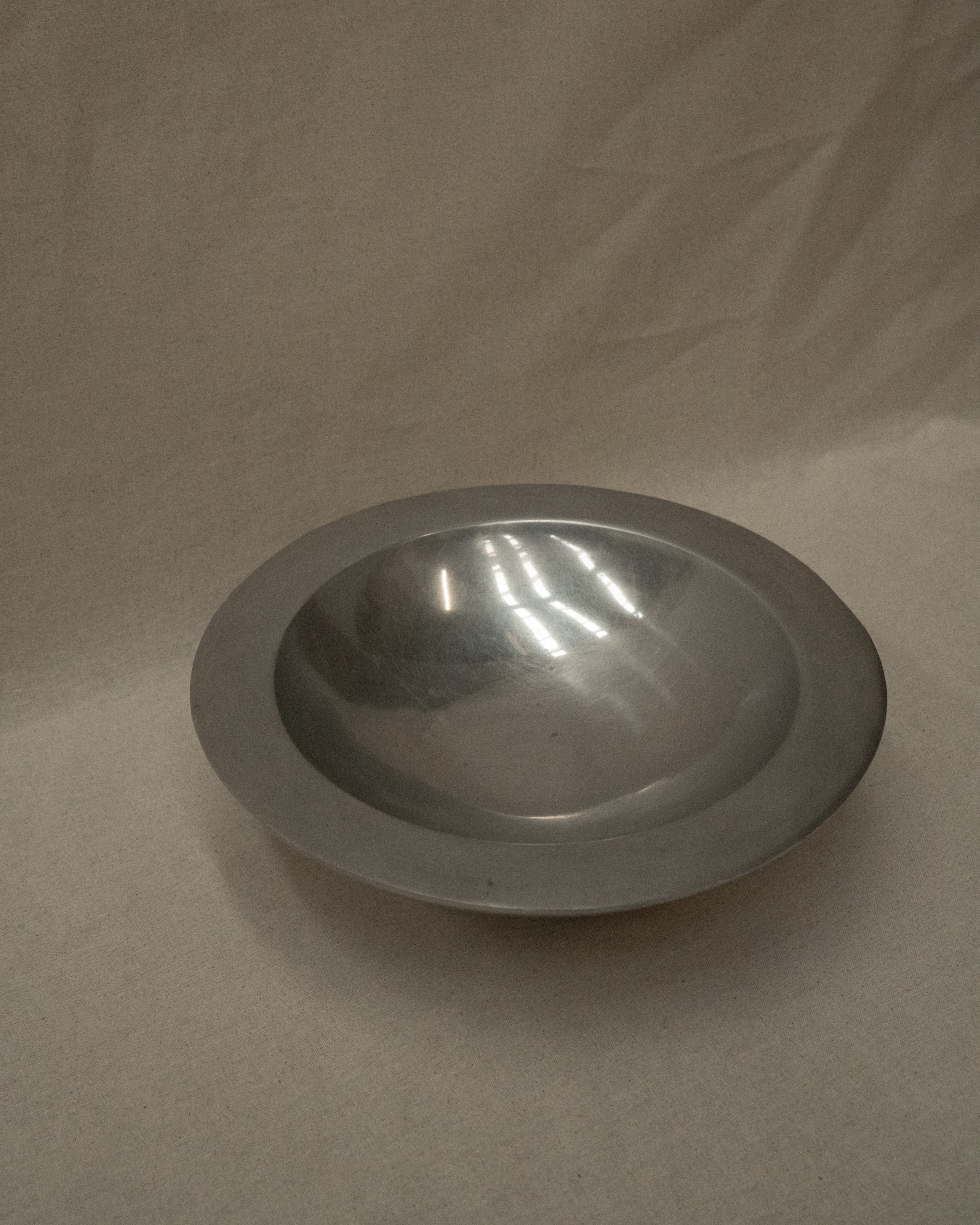 Aluminum bowl