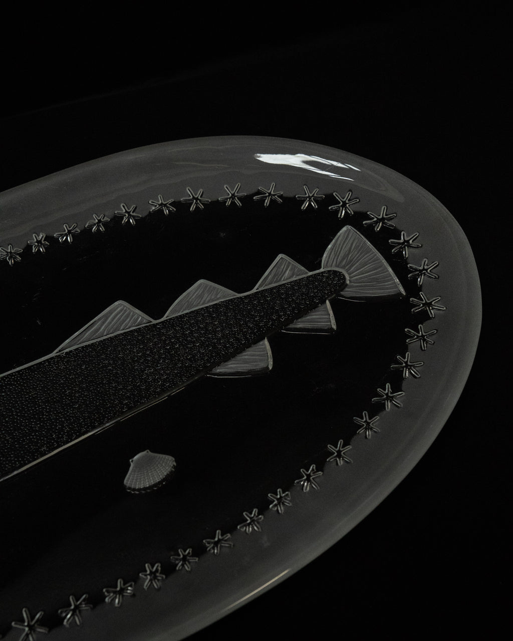 Glass embossed fish and stars dish plate