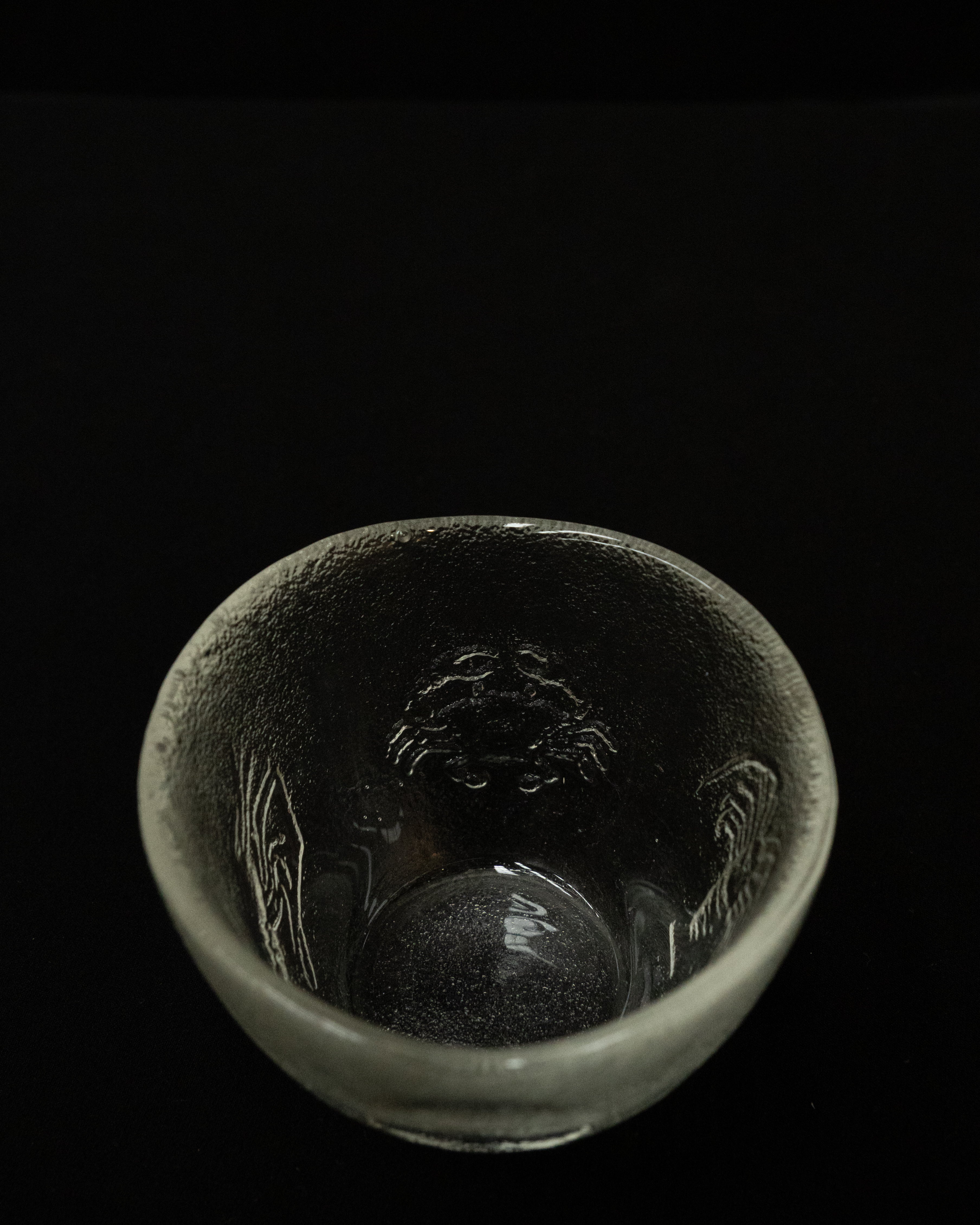 Glass bowl with scallop, lobster, crab, prawn embossing