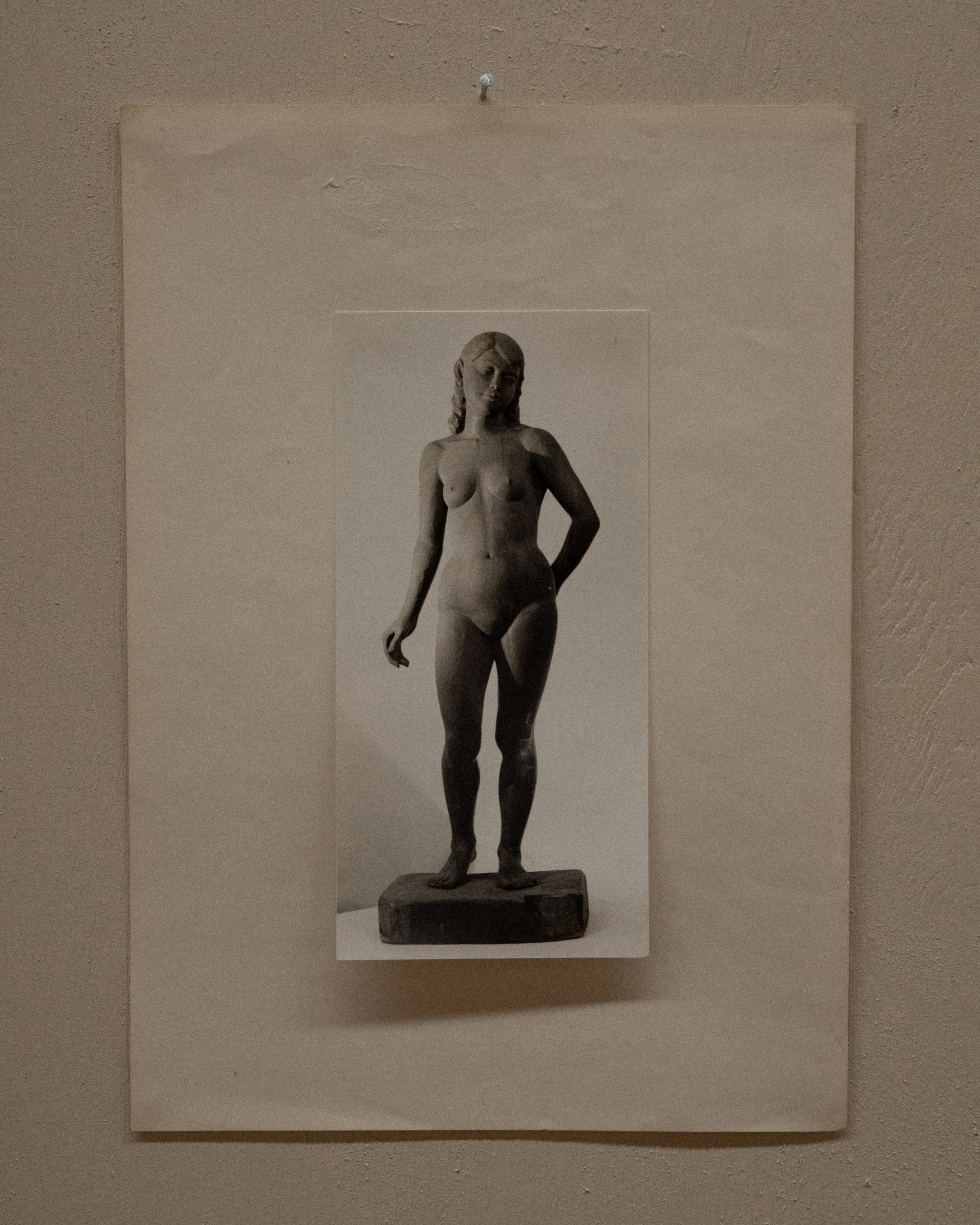 Photograph of carved wooden sculpture 20