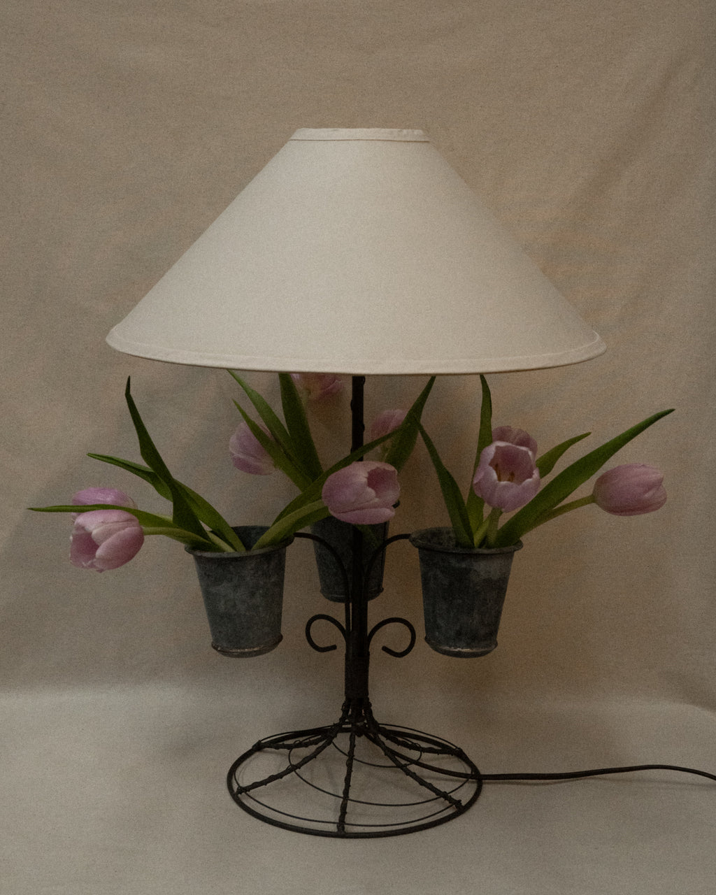 French wire lamp with 3 vessels