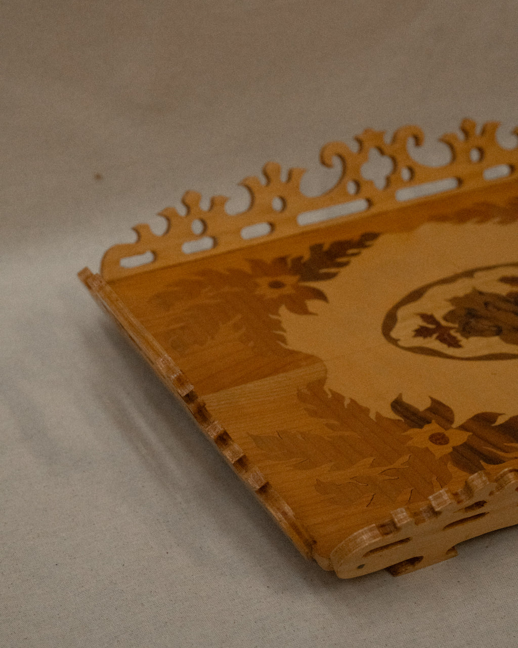 Wood floral marquetry tray