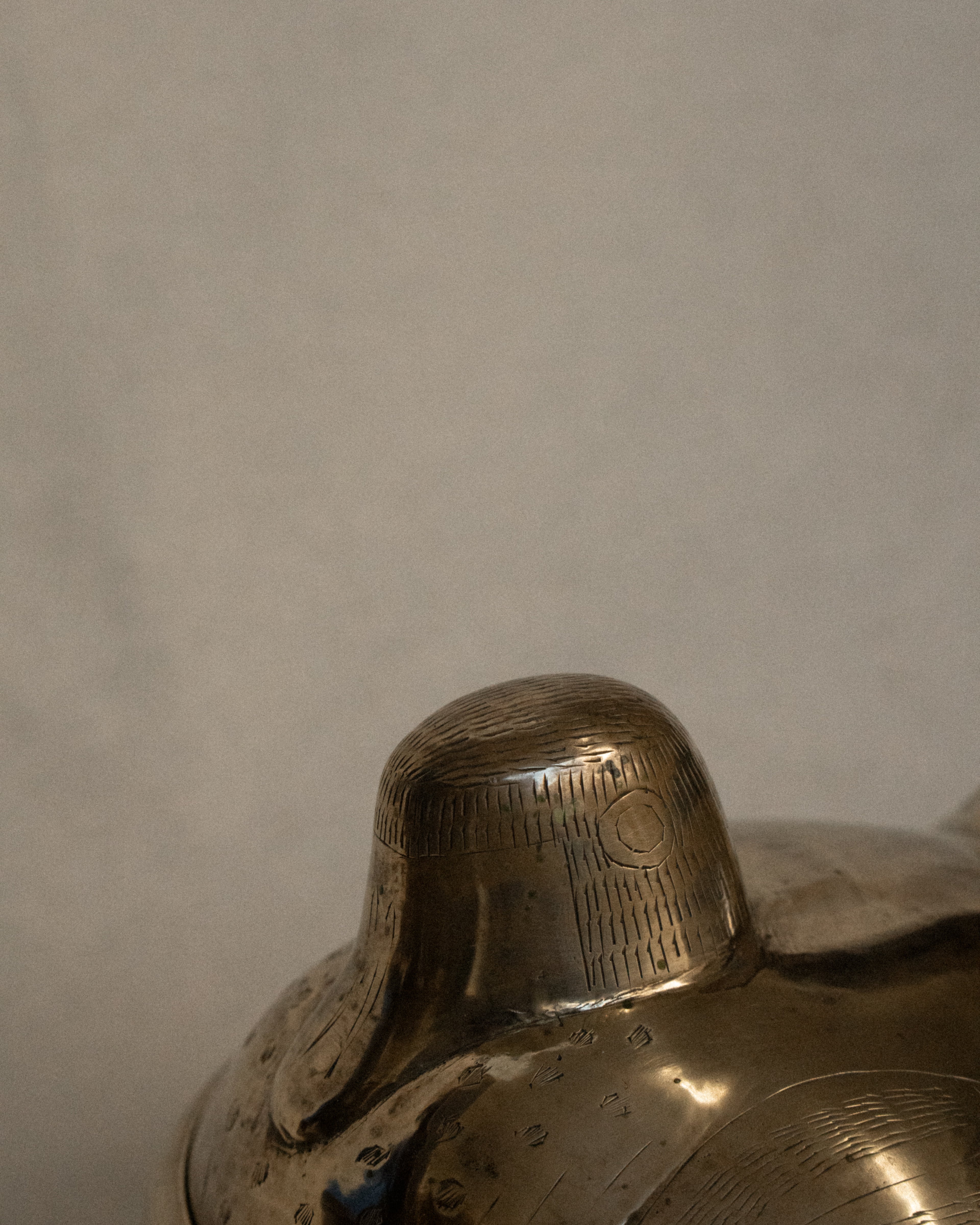 Brass duck container with engravings
