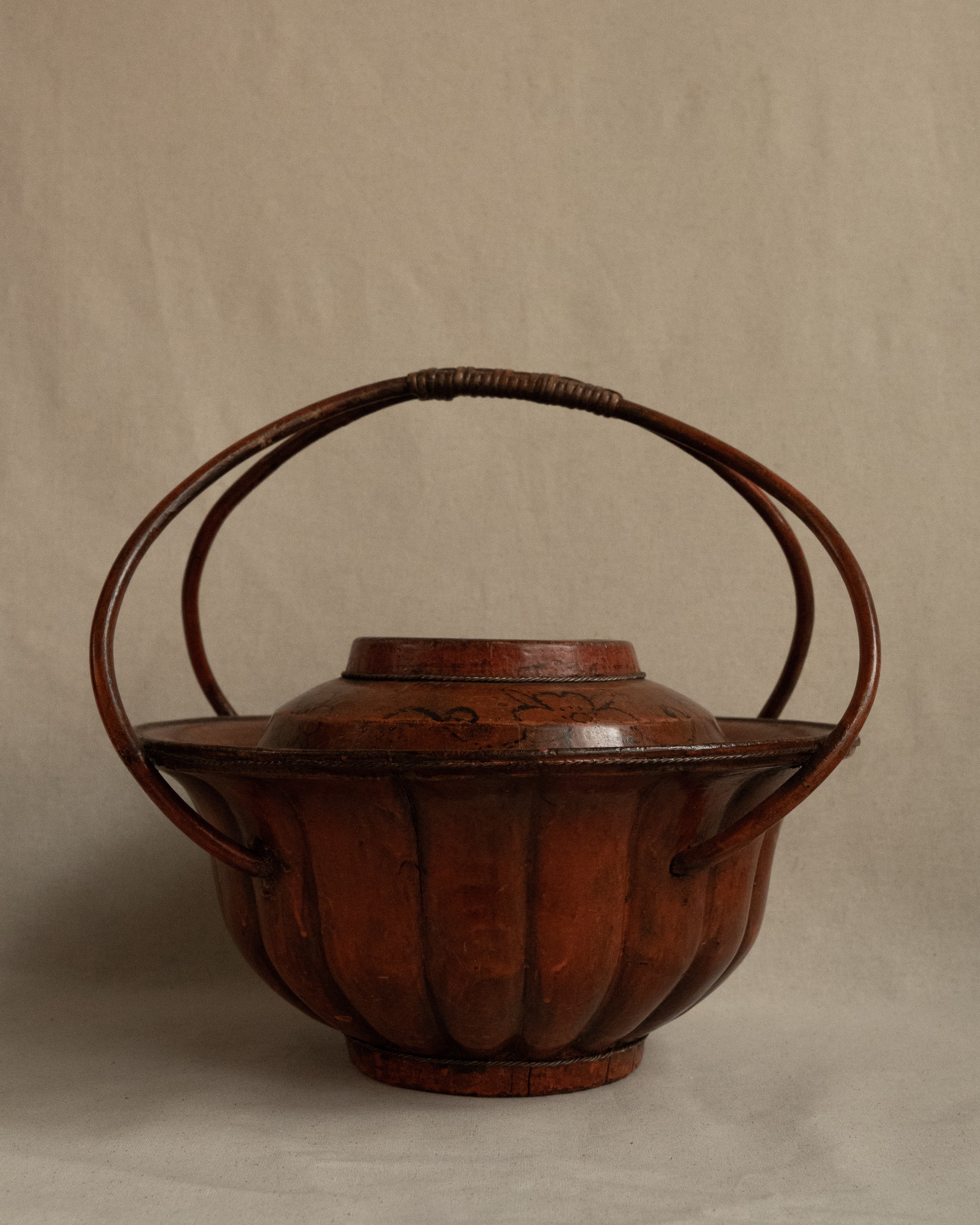 Chinese red-orange laquered wooden and bamboo wedding basket