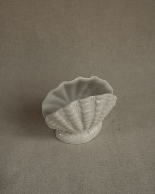 Italian ceramic shell napkin holder