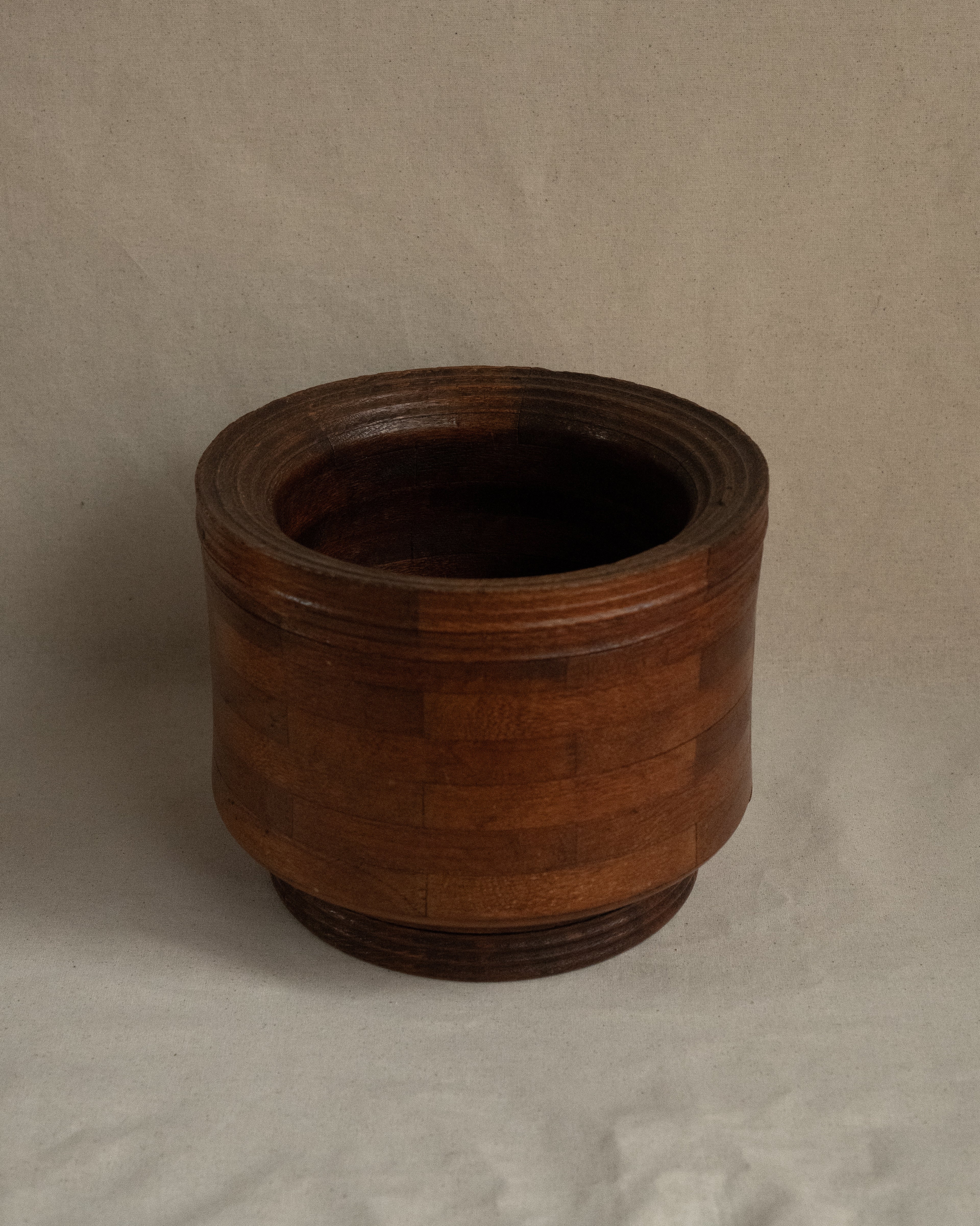 Wooden bowl/planter