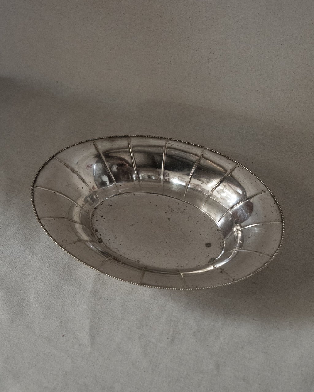Silver plated dish with beaded edges