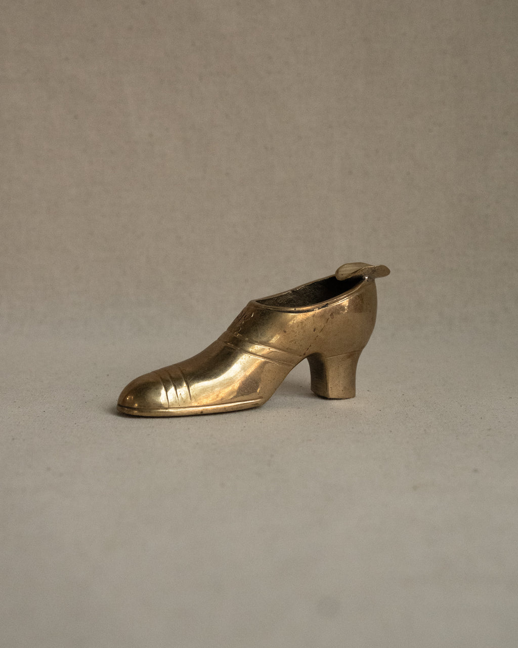 Brass heeled boot ashtray