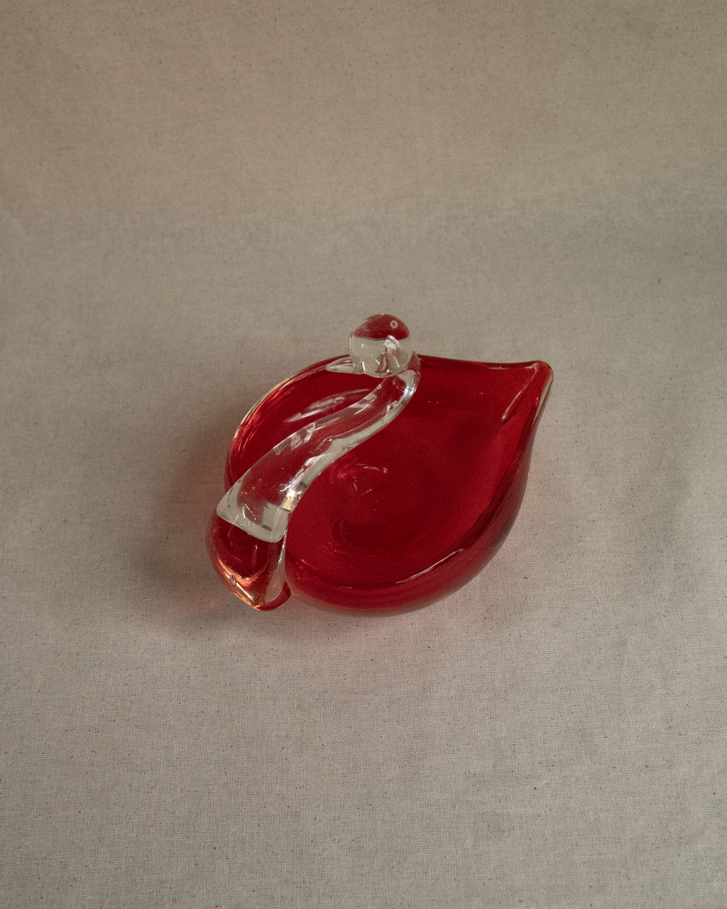 Red-orange swan art glass dish