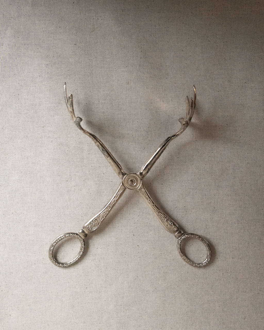 Silver plated chicken feet tongs