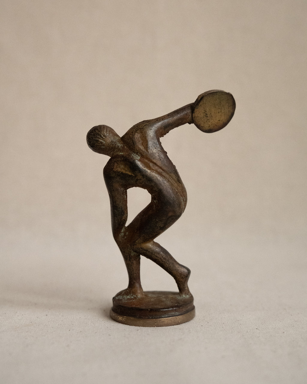 Bronze sculpture of Discobolus