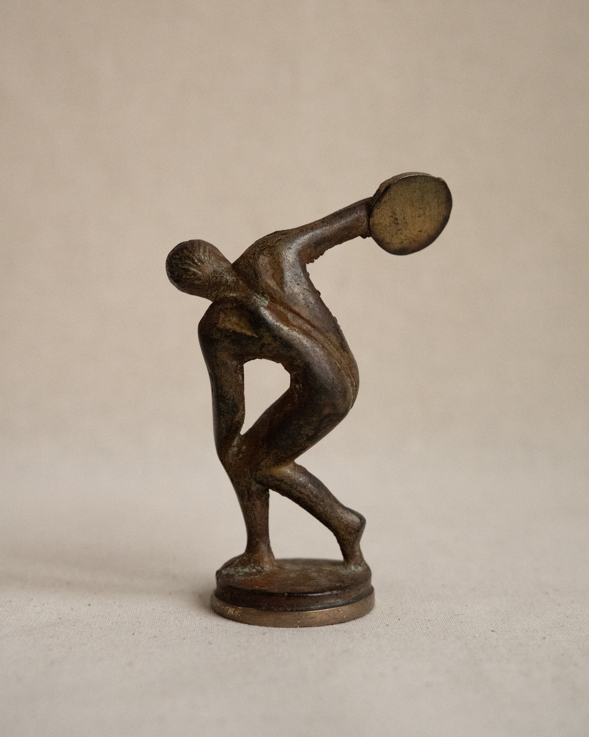 Bronze sculpture of Discobolus
