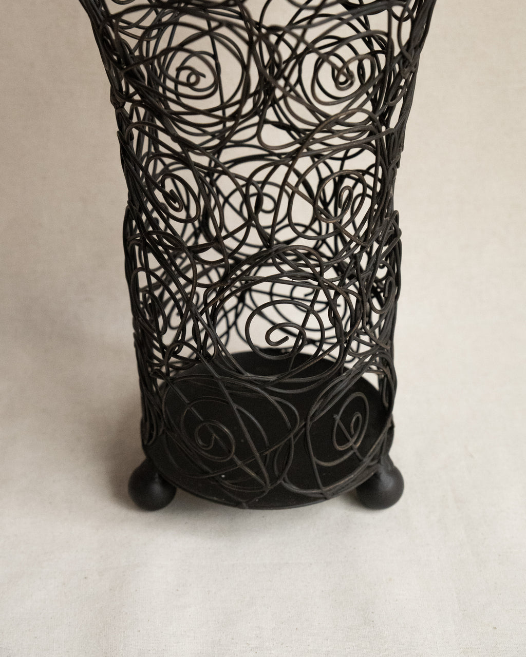 Wire art of roses vessel