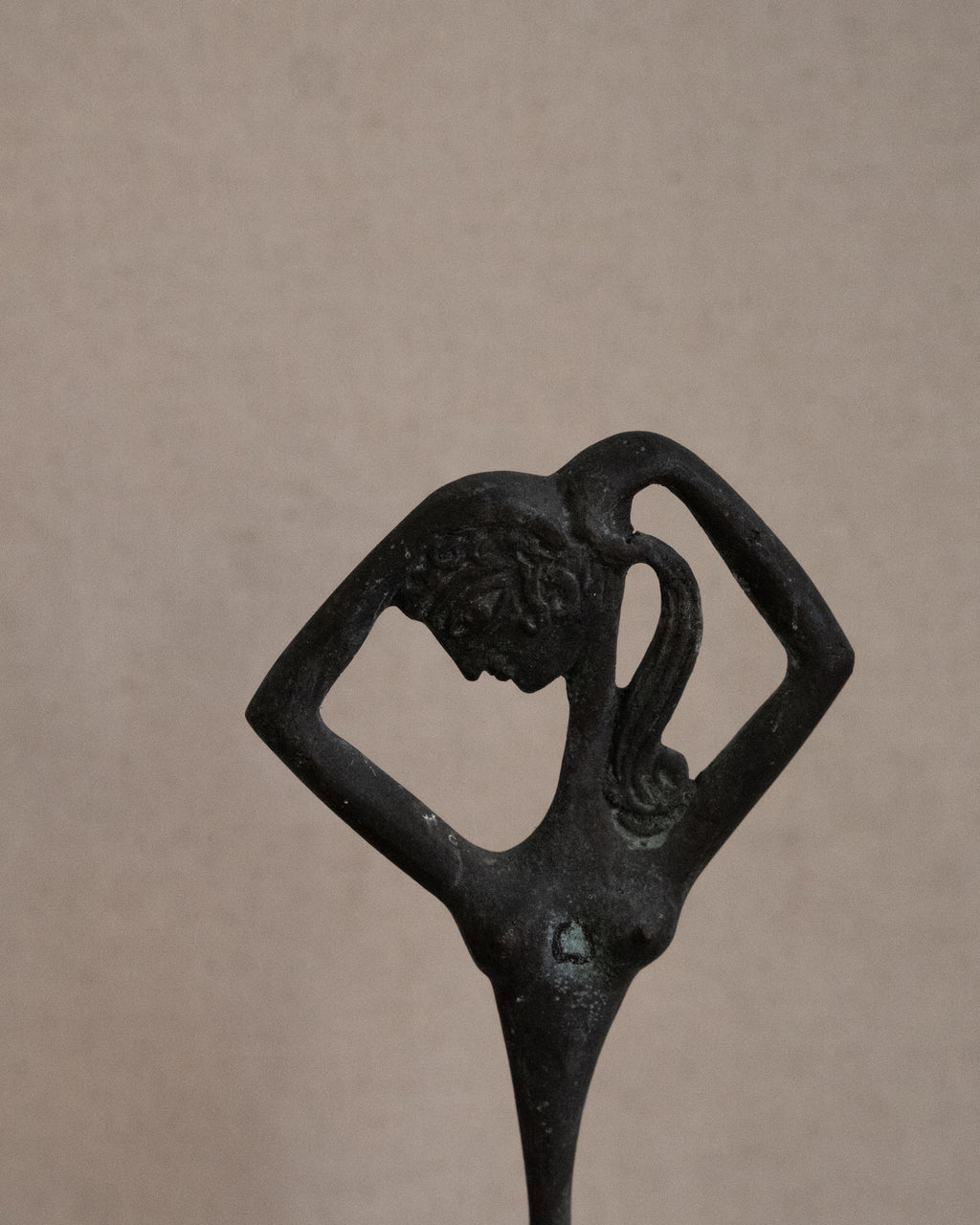 Mid-century oxidised bronze statue of Aphrodite, signed Sklavenitis