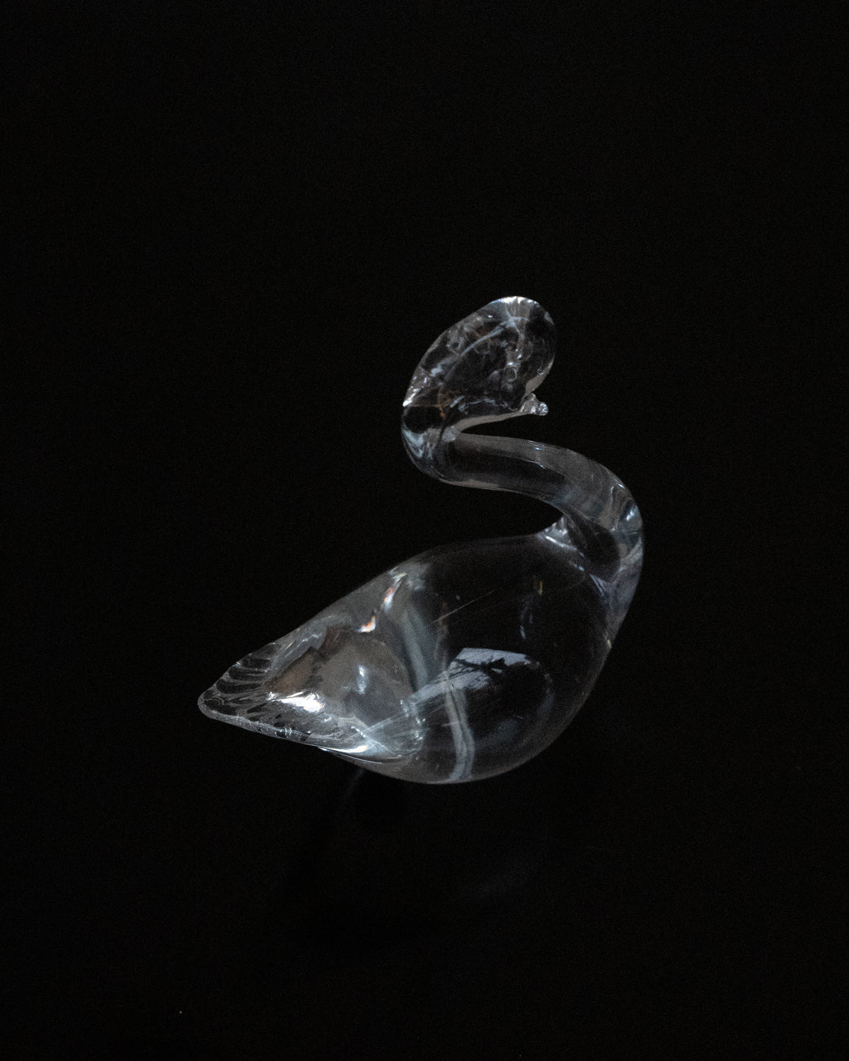Clear art glass swan