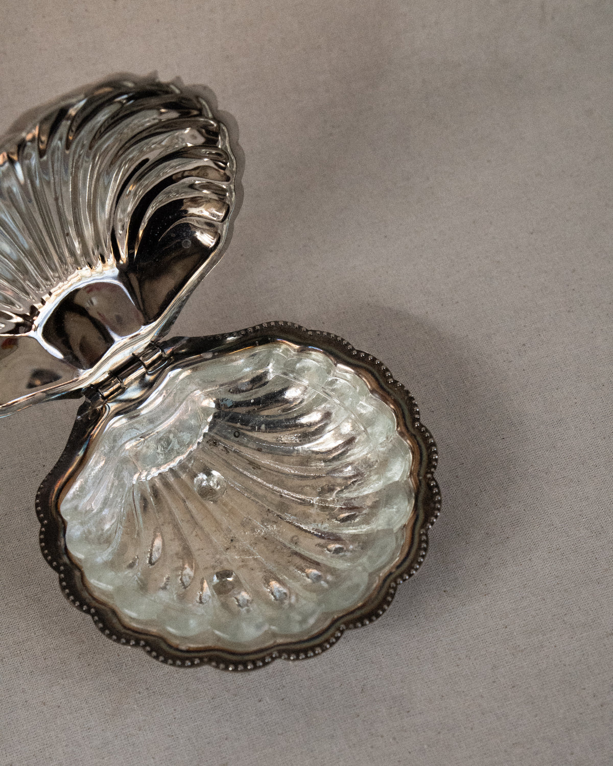 c1950s Italian silver plated clam shell dish with glass insert