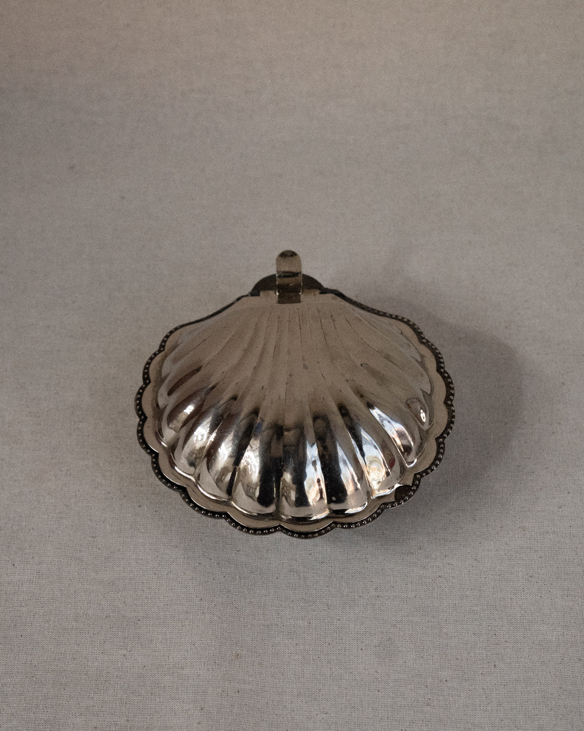 c1950s Italian silver plated clam shell dish with glass insert