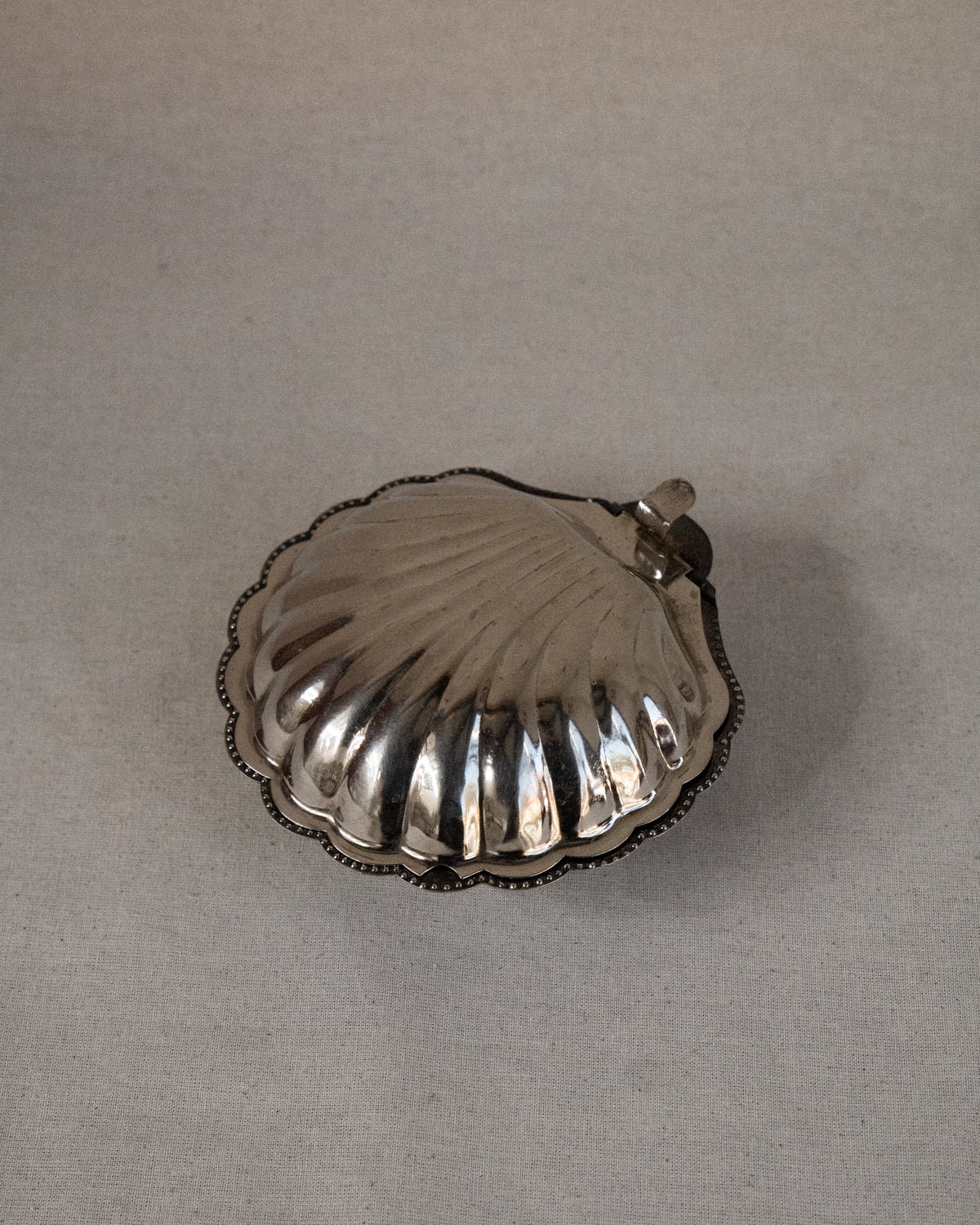c1950s Italian silver plated clam shell dish with glass insert