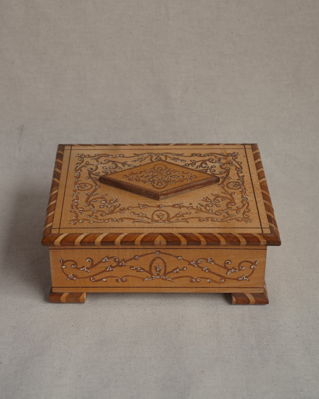 Italian marquetry jewellery box