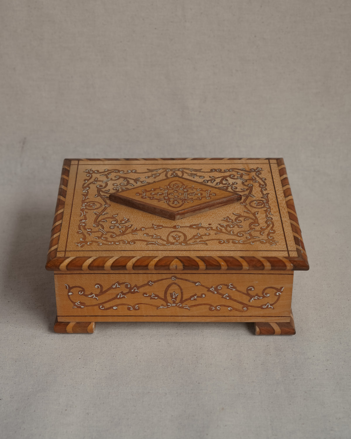 Italian marquetry jewellery box