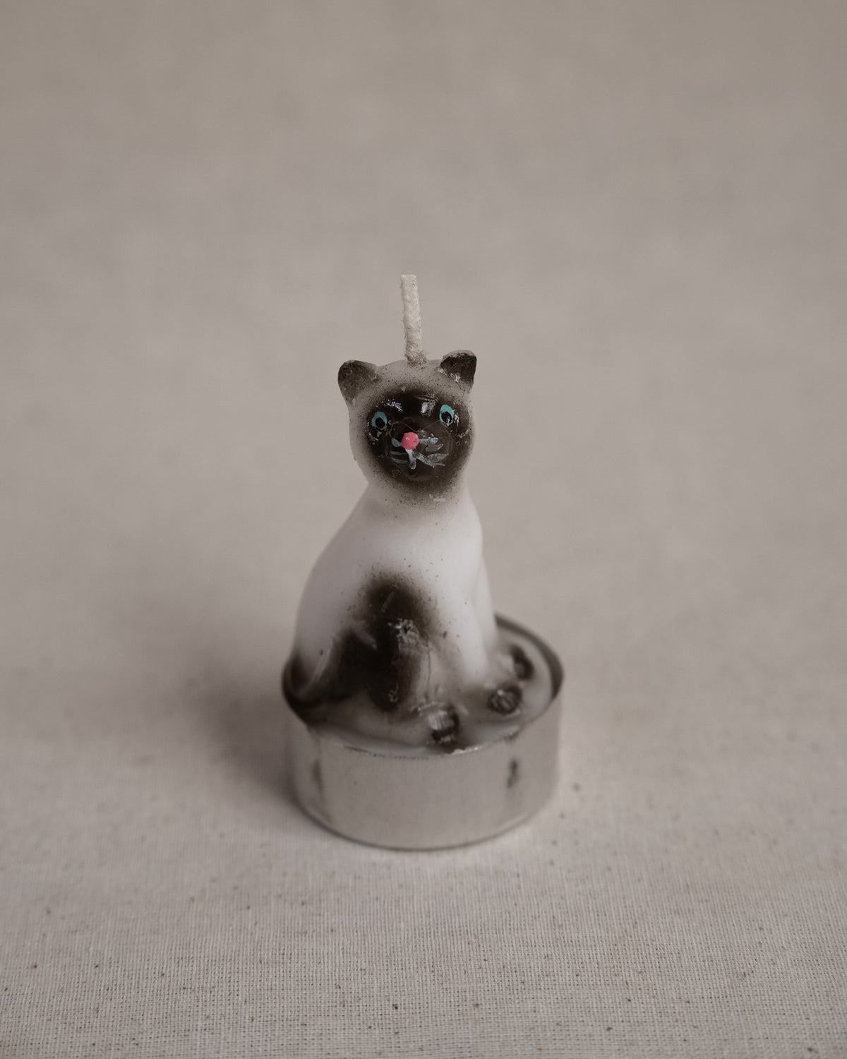 Siamese cat unscented candle