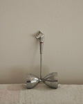 Metal horse shot measurer
