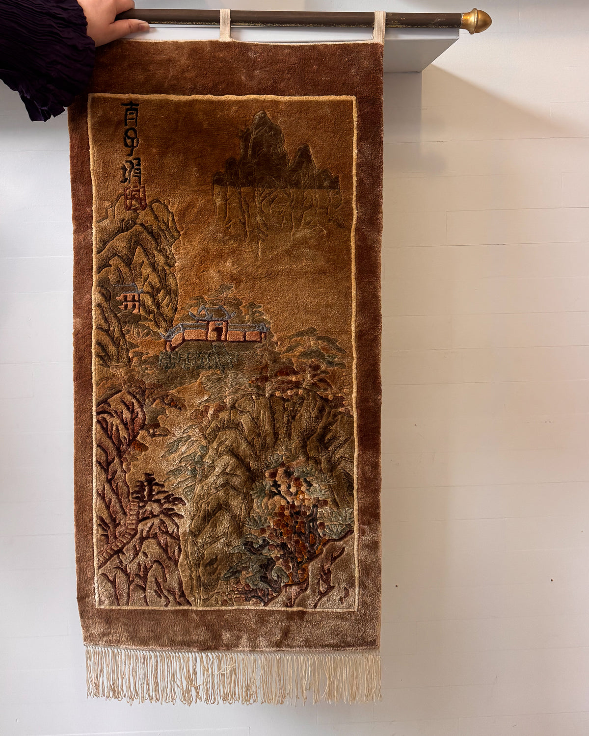 100% silk hand-knotted Chinese wall hanging