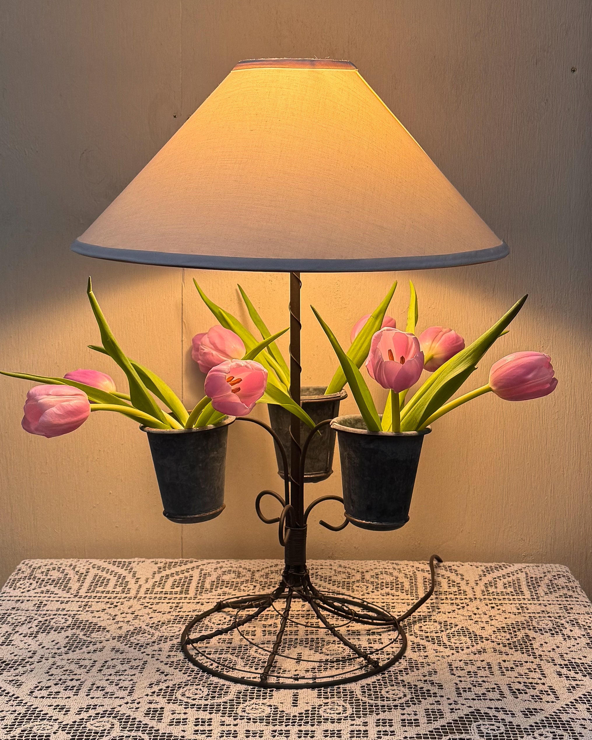 French wire lamp with 3 vessels
