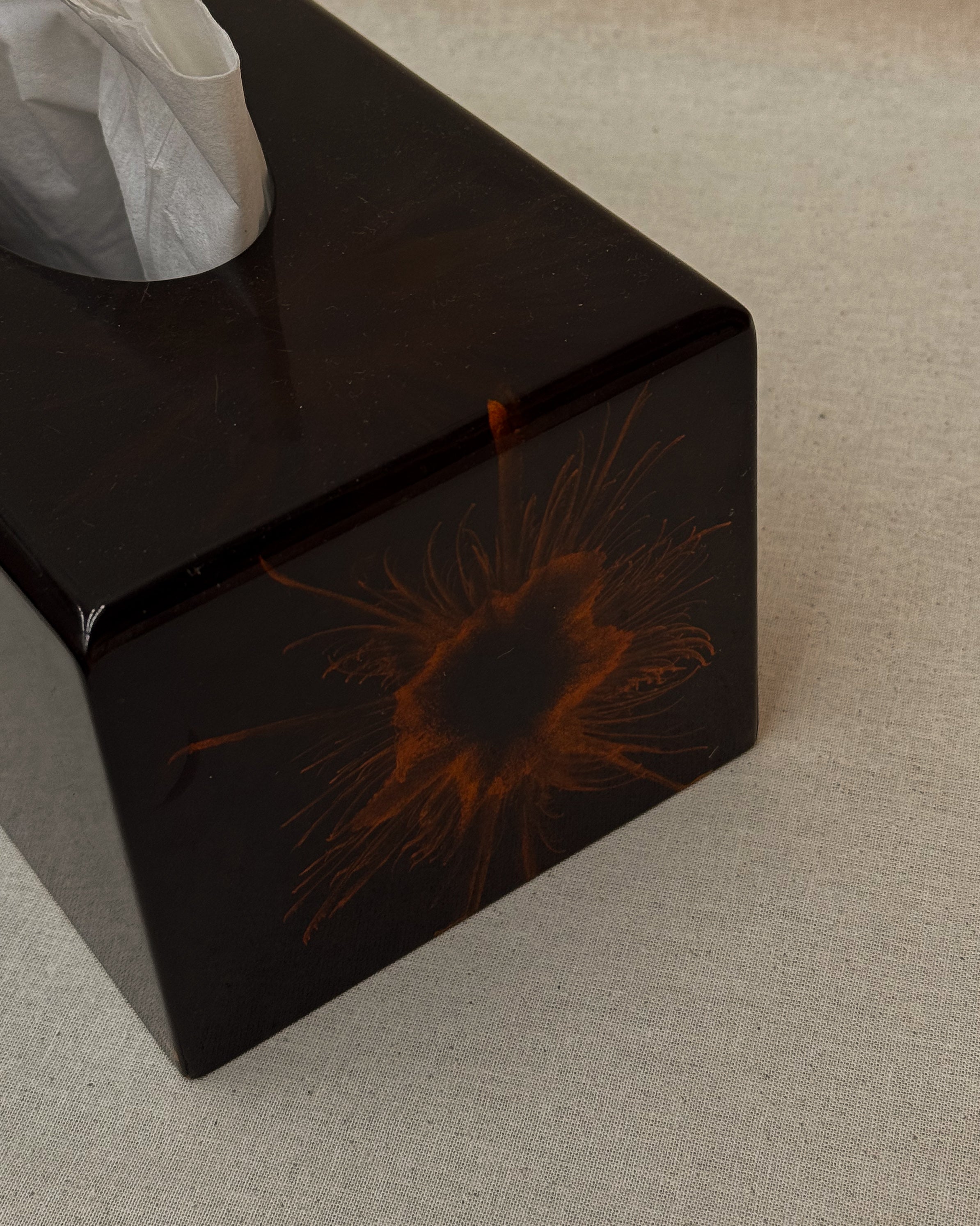 Lacquered floral tissue box